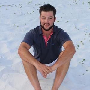 Meet your Posher, Nicholas